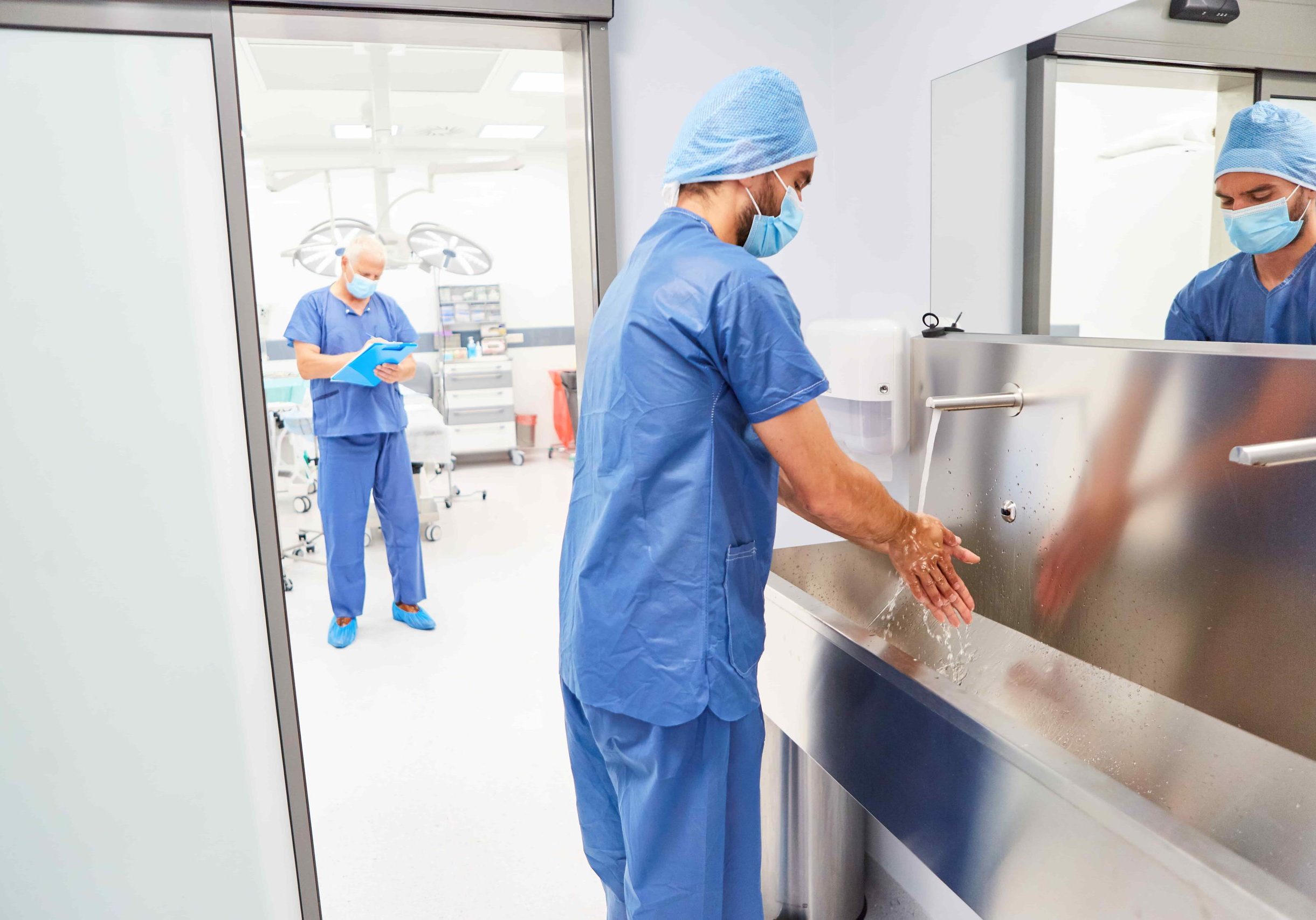 agua-desmineralizada-hospitales